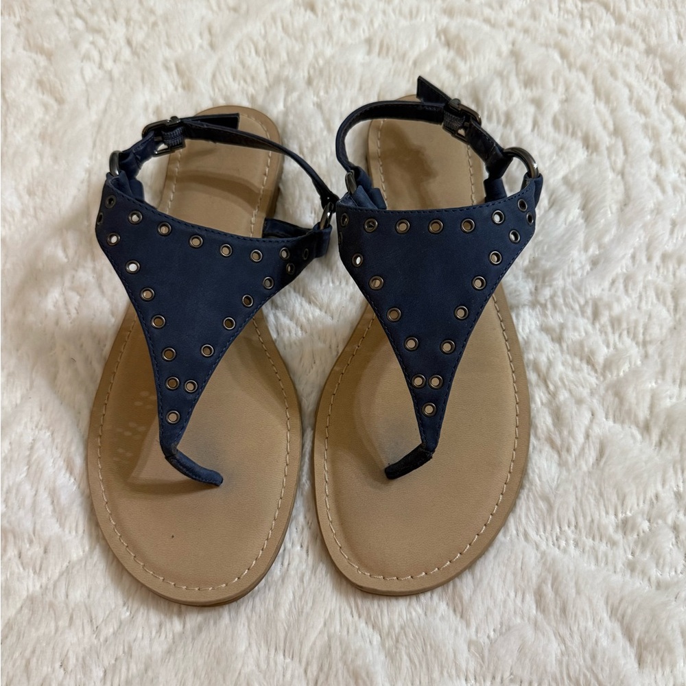 Simply Vera Sandals like new Size 6